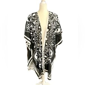 Black & White Fashion Print Kimono Casual Cardigan Loose Cover up